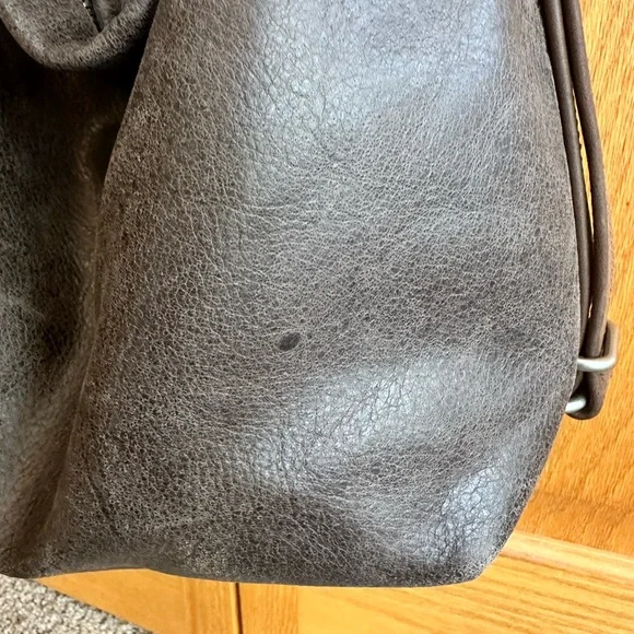 Rough & Tumble Chimney Medium Hobo - Picture 3 of 5